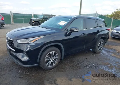 2021 Toyota Highlander Hybrid Xle from USA, damaged, VIN 5TDGBRCH7MS523131